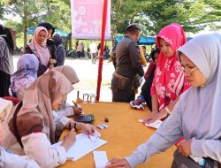 Dinas Ketahanan Pangan Kota Payakumbuh itu diserbu ratusan warga sejak pagi